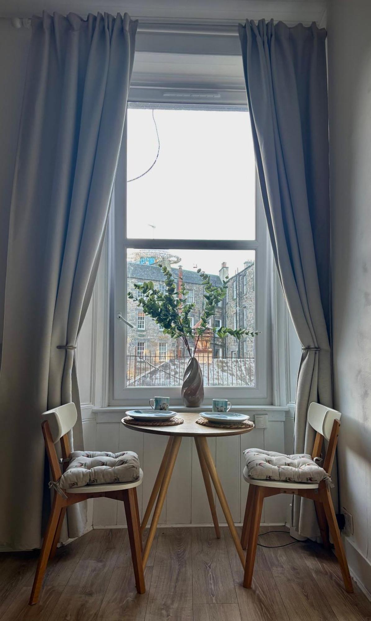 Bread Street, Central And Spacious One Bed Flat Единбург Екстериор снимка